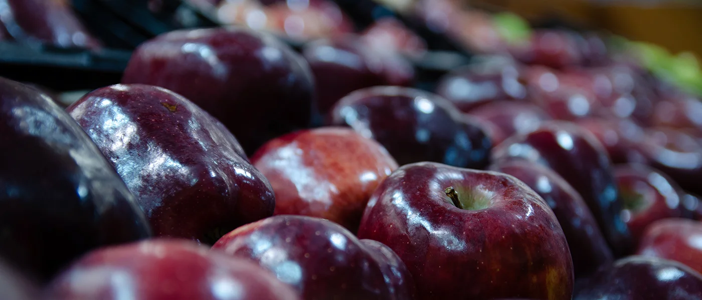 delicious red apples at Fresh County Market